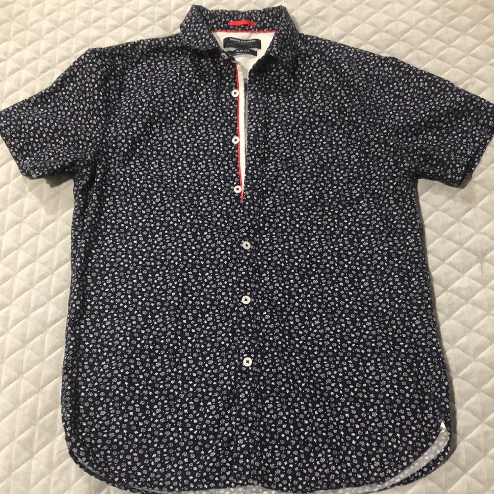 Denim & Flower Button Down Shirt - Picture 2 of 9